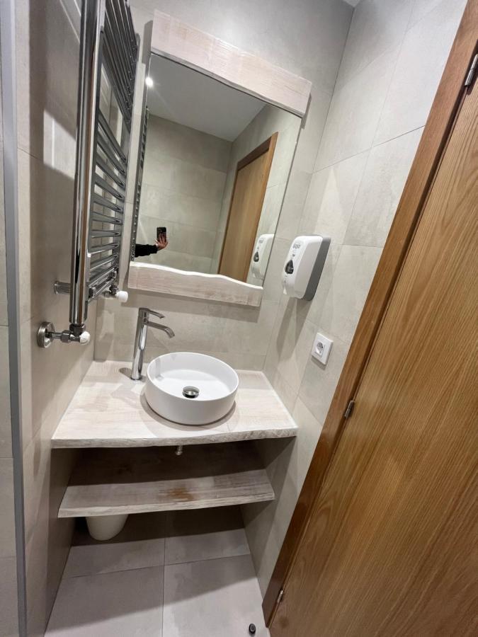 Entrecaminos Hotel O Pedrouzo Ngoại thất bức ảnh